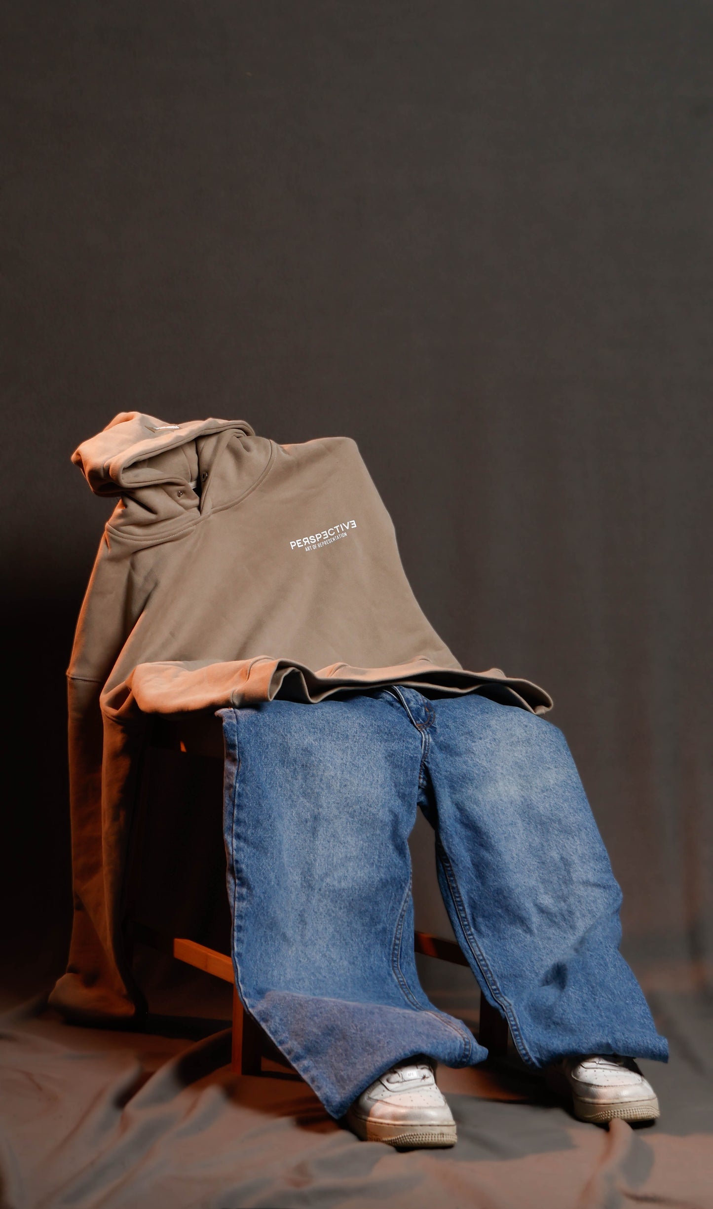 Pespective Basic Hoodie Beige